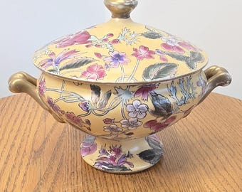 Vtg Oriental Accent Chinoiserie Lidded Tureen Yellow Famille Jaune Floral Pedestal Urn Hollywood Regency