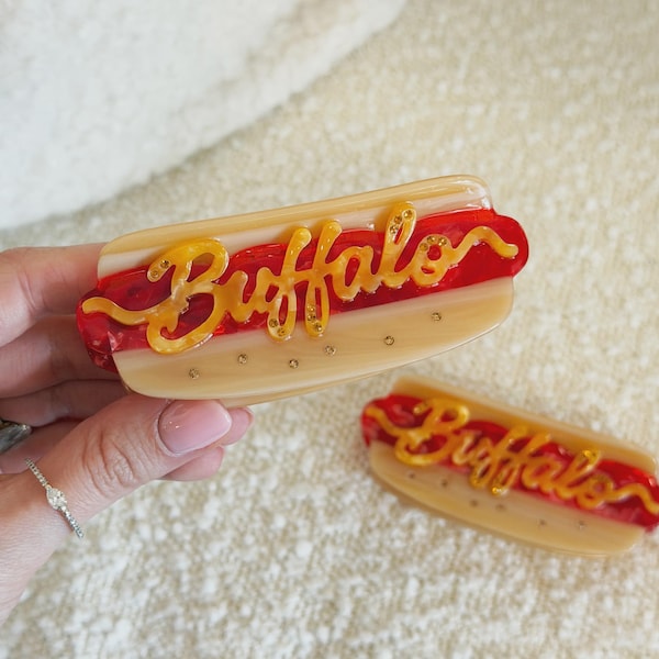 Buffalo Hotdog Hair Claw Clip