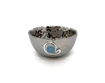 Hammered Porcelain Snack Bowl: Mosaic Tile, Aluminum Swirl (2x4 inches)