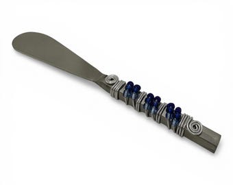 Stainless Steel Spreader Knife with Seed Bead Accents