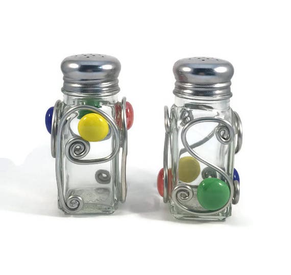 16 salt and pepper shakers that make good housewarming gifts