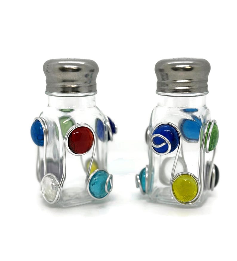 Handcrafted Wire Wrapped Salt and Pepper Shakers with Marble Accents, Beaded Salt and Pepper Shaker Set, Spice Shaker, Kitchen Gadget image 2