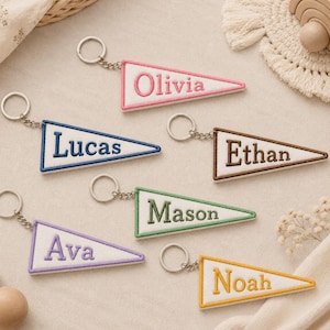 Custom Name Embroidered Gingham Keychain, Personalized Text Preppy Bag Tag, Monogram Gingham Purse Charm Gift, Back To School Student Gift