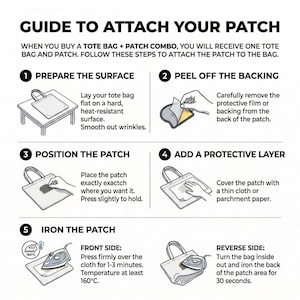 Może przedstawiać: Rustykalny drewniany szyld z napisem "Welcome to our home" w białych literach. Szyld ma postarzaną powierzchnię i prosty, zapraszający design, idealny do dekoracji.