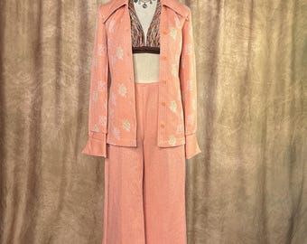 Vintage 70s Pastel Pink Suit Floral Pantsuit Metallic Dagger Collar Disco Formal