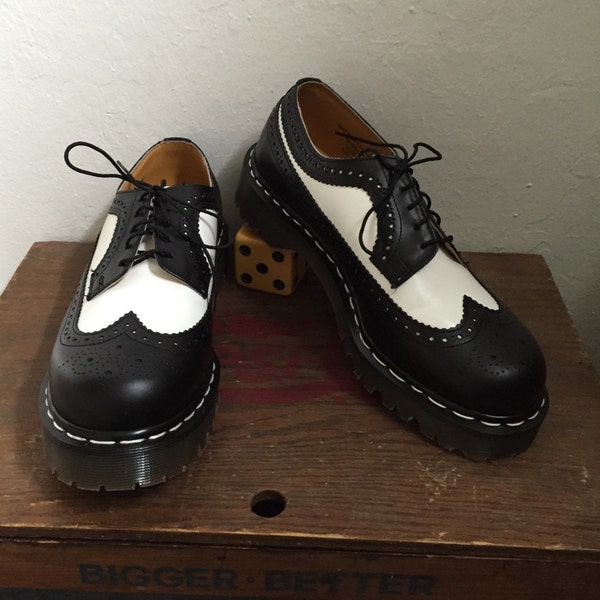 NEVER Worn Dr. Martens Black And White Wingtip Oxfords Made In England ~ Vintage 90's ~ The Original Dr. Martens Mens UK Size 8 / US Size 9