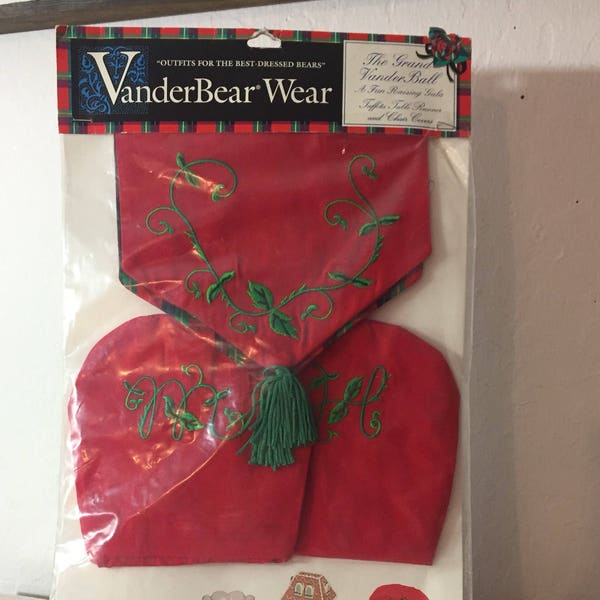 Vintage VanderBear Wear The Grand Vander Ball ~ A Funraising Gala ~ Red /Tartan Print Taffeta Table Runner And Chair Covers Set ~ 1997