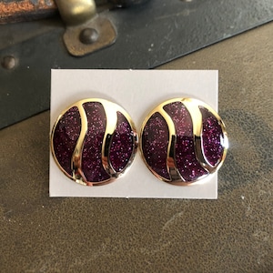 Vintage New In The Box 1980&#39;s Sparkling Avon Fuchsia Enamel Color Sensation Pierced Earrings With Surgical Steel Posts ~ FREE Shipping!!
