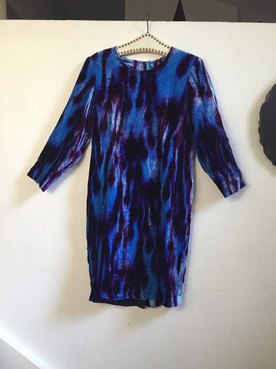 Stunning Vintage Handmade Crushed Velvet Tie Dye Dress in an Indigo Blue /  Purple Color ~ Lined and Has Shoulder Pads - Etsy