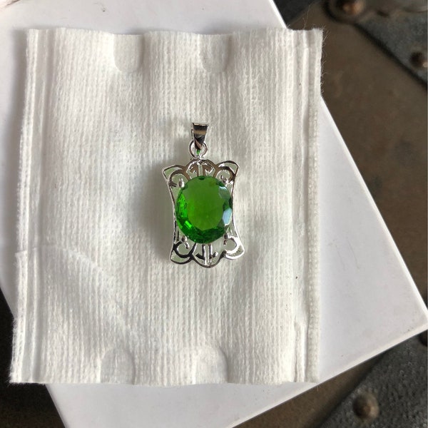 Green Faux Peridot Sterling Silver Pendant ~ Never Worn Green Rhinestone In A Sterling Silver Setting ~ August Birthday ~ FREE Shipping!