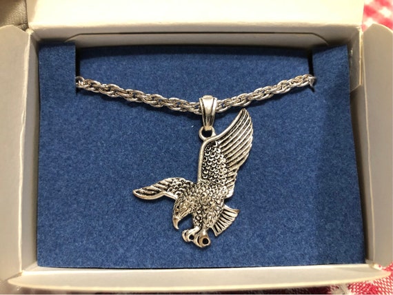 New In Box Cool Vintage Silver Eagle Necklace ~ S… - image 1