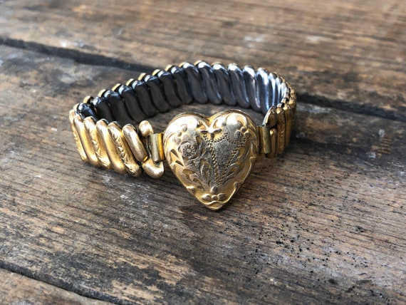 Victorian Gold Engraved Heart Expansion Bracelet