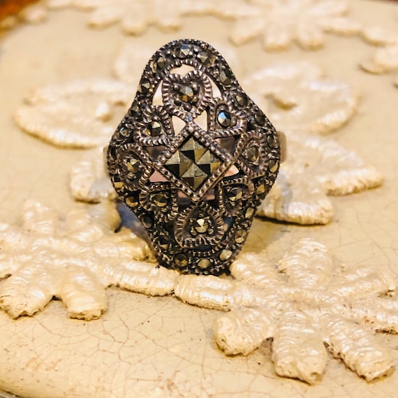 Vintage Sterling Silver Art Deco Ring With Marcasite for