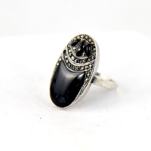 Art Deco Sterling Silver, Marcasite & Onyx Gemstone Gothic Ring