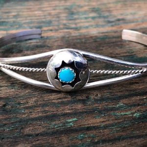 Vintage Turquoise Native American Sterling Silver Southwest Old Pawn Crecent Moon Cuff Bracelet