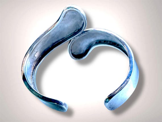 Vintage Solid Sterling Silver Bypass Cuff Bracelet - image 5