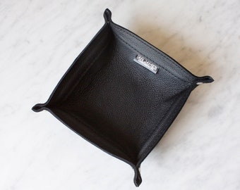 Black Leather Small Catchall Valet Tray