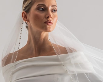 Pearl Beaded Wedding Veil, Handmade Ivory Bridal Veil with Pearl Edge, Minimal Elegant Tulle Veil for Modern Bride