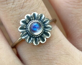 Sterling Silver Daisy Flower Blue Moonstone Ring