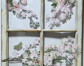 Adorno de ventana con mariposas y flores de cerezo pintado a mano / Decoración de jardín rústica de madera reciclada