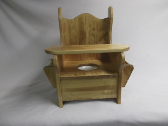 potty chair with tray
