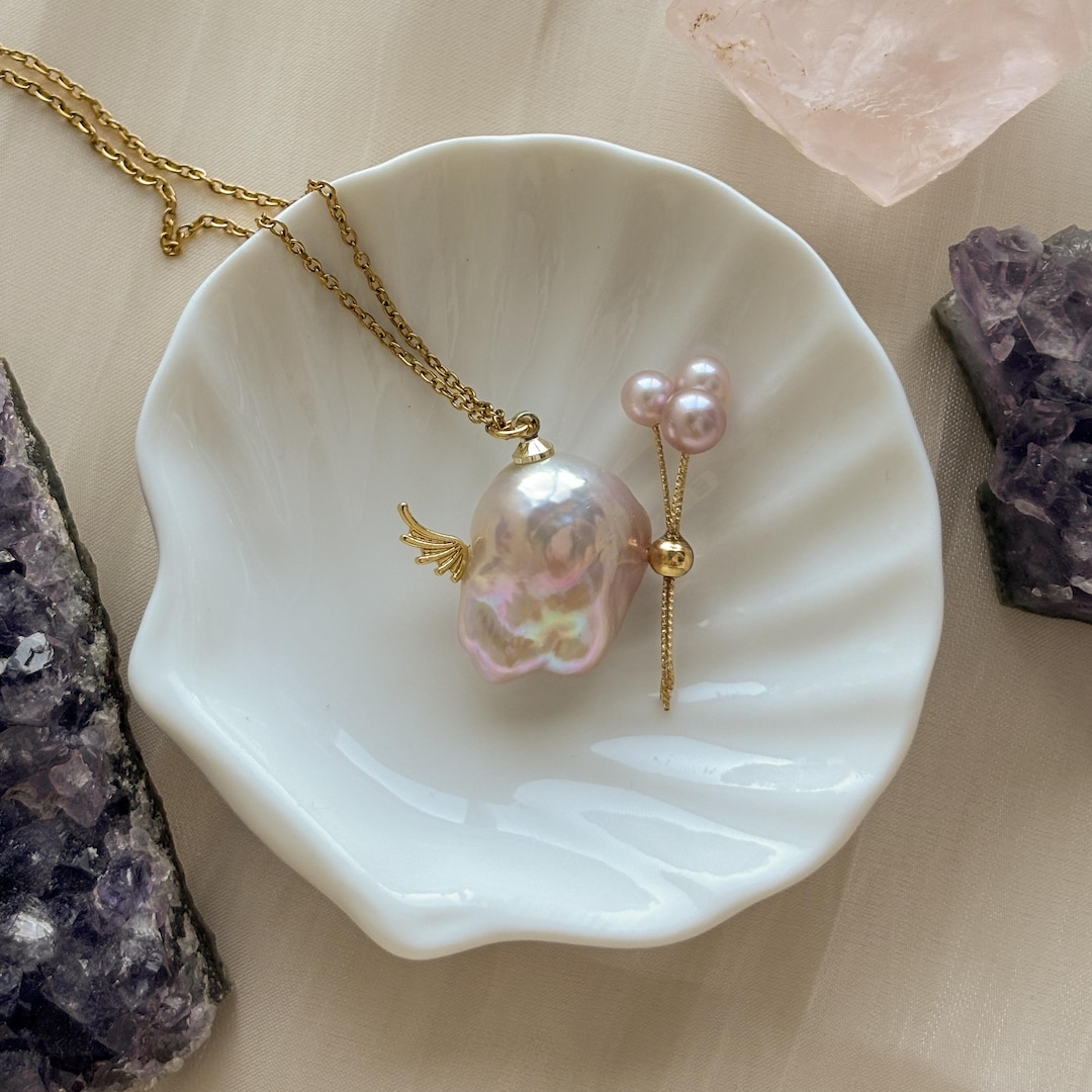 Guardian Spirit Handmade Baroque Pearl Necklace: Star Fairy