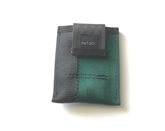 Minimalist Wallet in Green and Black Seatbelt Webbing - Front Pocket Wallet - Vegan Gift Idea - Small Credit Card Holder