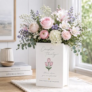 Chapter Thirty Book Vase, Personalized Milestone Gift, Literary Flower Vase, Reader Decor, Bookish Home Accent, Floral Vase
