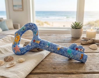 Handgemaakte keramische zeesleutel, handgeschilderd kustdecor