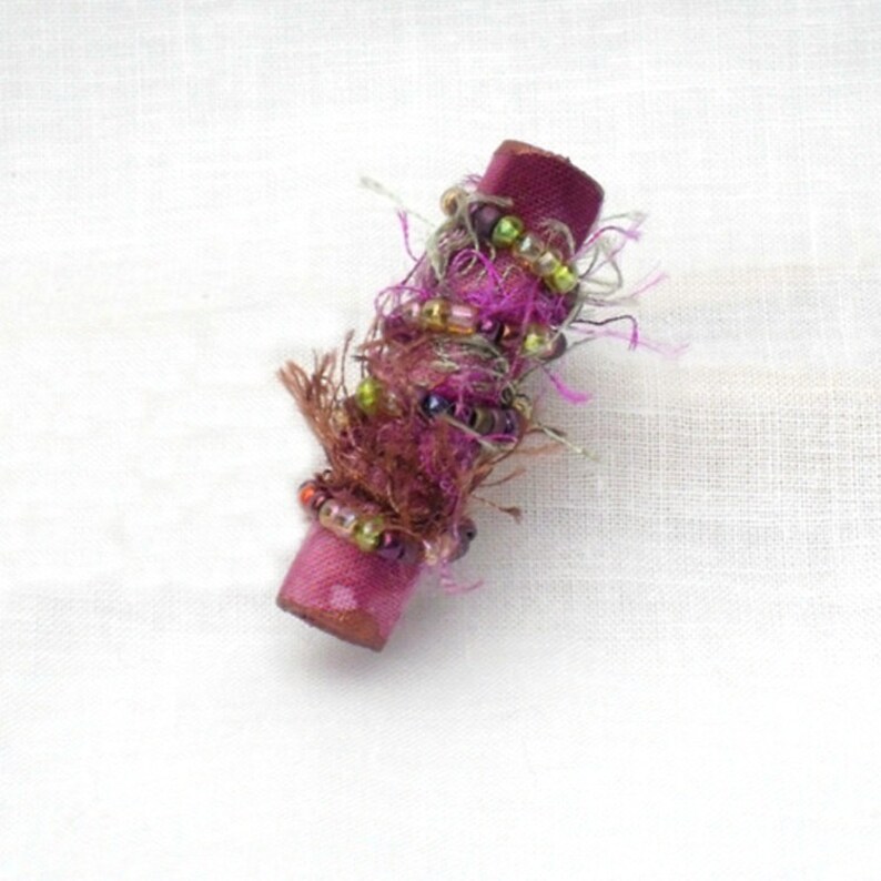 Mixed Media Brooch, Fuchsia Pink, Beaded, Small image 3