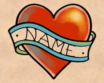 Op de afbeelding: Een traditionele tattoo-stijl illustratie van een rood hart met een blauwe banner. De banner, gewikkeld rond het hart, toont het woord "NAME" in zwarte hoofdletters. Het hart heeft een zwarte omtrek en een schaduweffect.