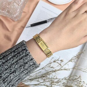 【希少 入手困難】SEIKO スクエア ブレスレットウォッチ 2E20-6730 希少 入手困難】SEIKO スクエア ブレスレットウォッチ 2E20-6730 希少