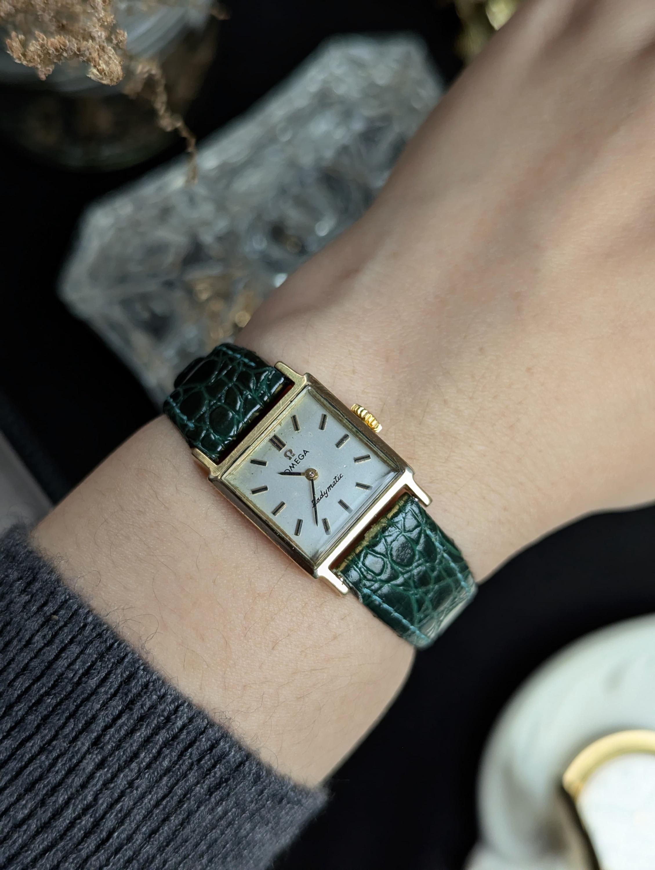 Vintage ladies omega - Etsy 日本