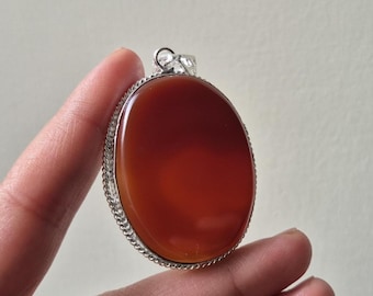 Röd agathänge, naturlig röd aqeeq, handgjort agathalsband, ovalt agathänge, aqeeq-halsband, karneol agathänge, nyårspresent