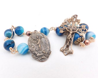 Rosary Featuring Easter- The Risen Christ- Resurrection Medal