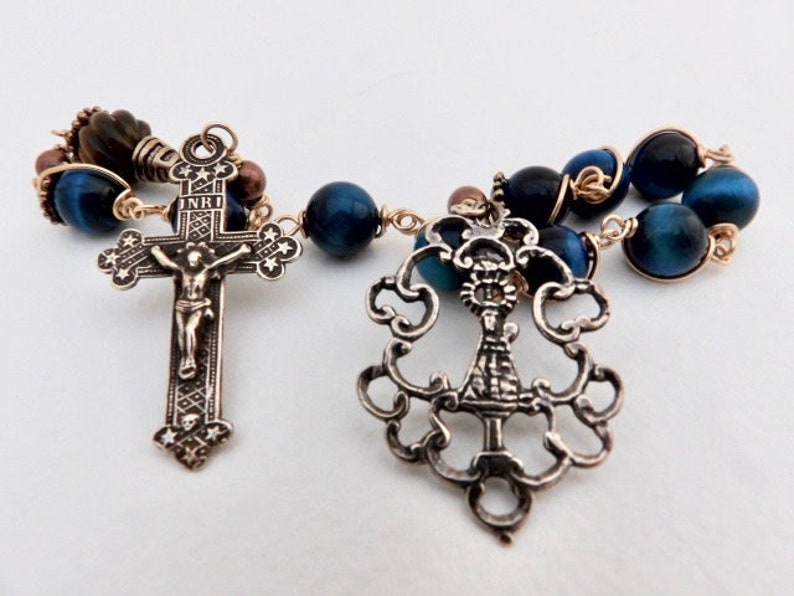 Featuring Virgin Mary and Christ Child Unbreakable single Decade Rosary image 2