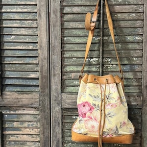 稀少 old Ralph Lauren flower shoulder bag Floral Maddie Crossbody Bag