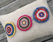Hand Hooked Pillow - 12 x 16 inch Three Primitive Circles Two Throw Pillow on Natural Linen