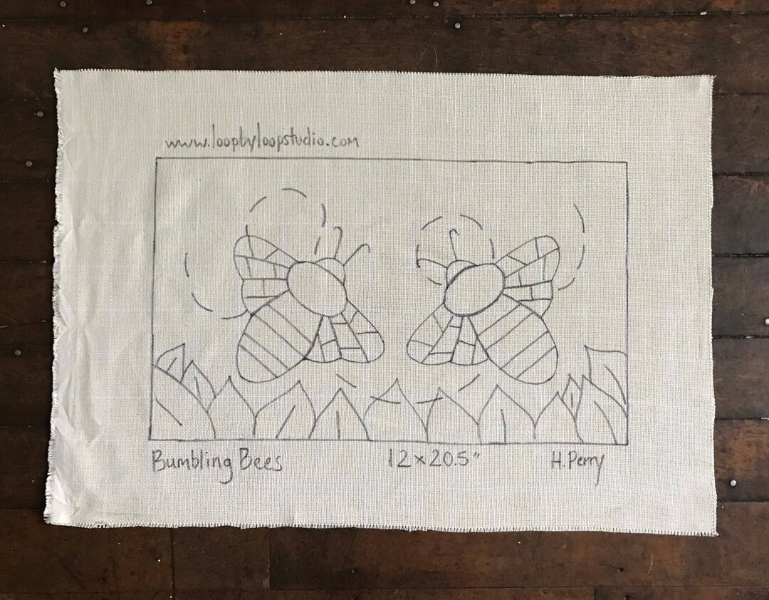 Hand Drawn Bee Rug Hooking Pattern: 12x20.5 Inch on Linen or Monks ...