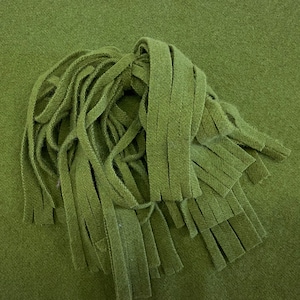 Rug Hooking Wool Strips oder Swatch - Mittelgrün - 100% Wolle 8 x 13 "- Teppiche, Quilts, Penny Rugs - Drei Breiten zur Auswahl