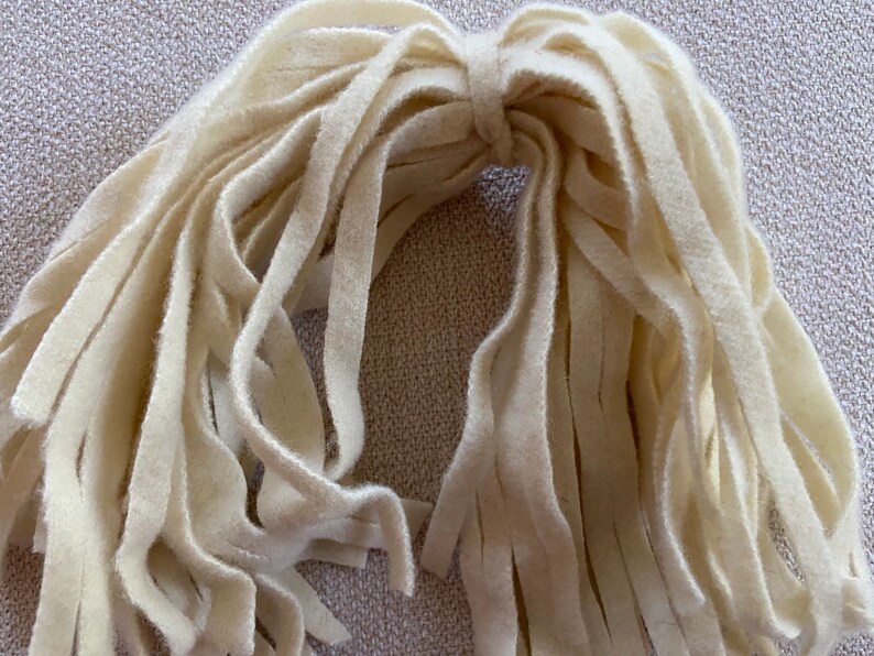 Rug Hooking Wool Strips or Swatch Warm White 100 Wool Etsy