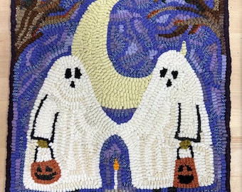 Ghost Rug Hooking Kit: Complete 14x16" Needle Art Craft