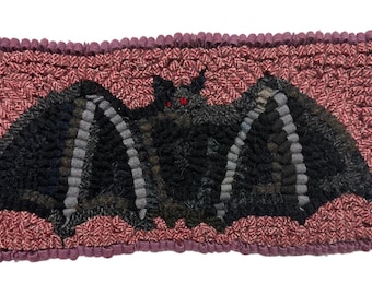 Bat Banner Rug Hooking Kit: Primitive Beginner Craft (5x12")