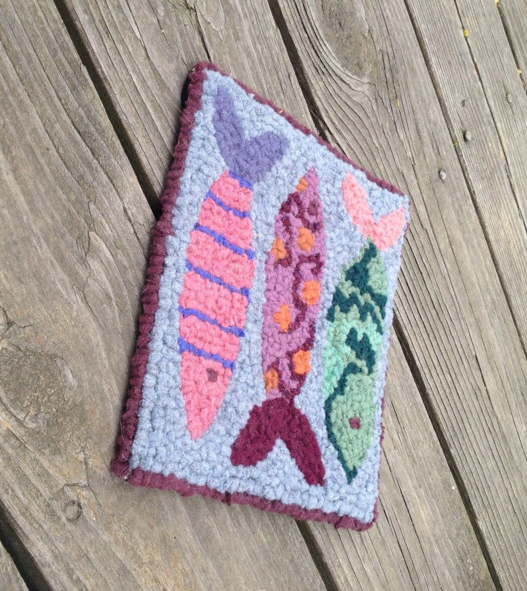 Motif Pour Tapis Bande Laine Crochet Poisson/saumon - Tissu Monks Cloth 24x9 Pouces, Neuf