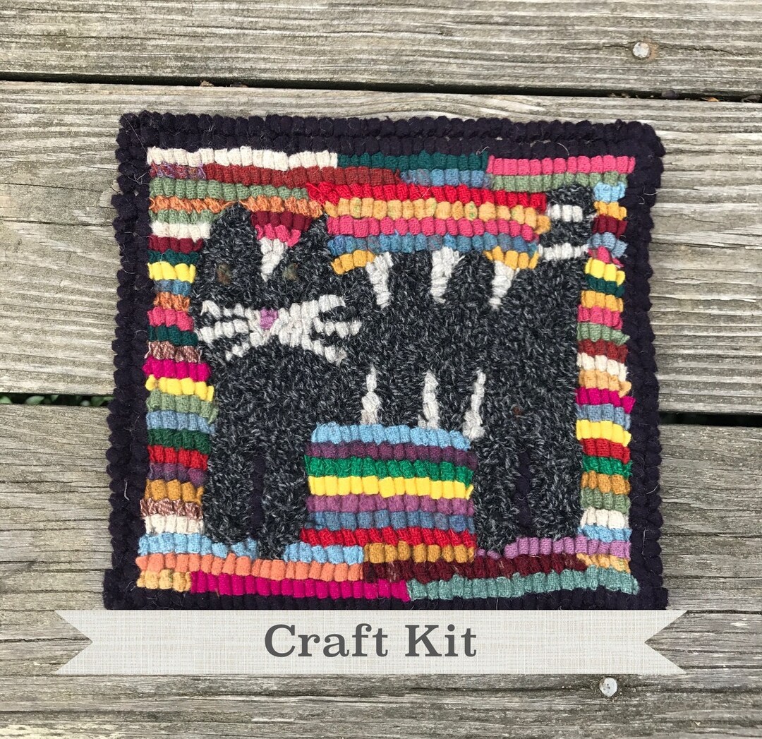 Wool Rug Hooking Kit: Hit and Miss Cat, Beginner DIY Project (8x8") - Etsy
