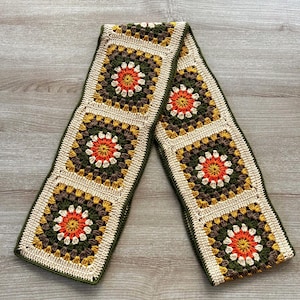 Granny Square Scarf Pattern : Beginner Friendly DIY Crochet Winter Scarf PDF Tutorial