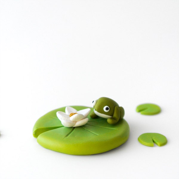 Frog and Water Lily Brooch - Spring jewelry - Pond creatures - fun animal jewelry - gift for women - green and white