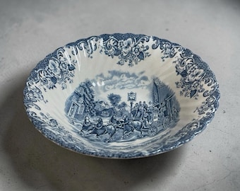 Johnson Brothers Rare Vegetable Serving Bowl English Ironstone Vintage Dinnerware
