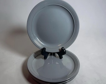 Juego de 4 platos de ensalada Mainstays Chiara redondos de gres gris de 23,2 cm (9 1/8”).