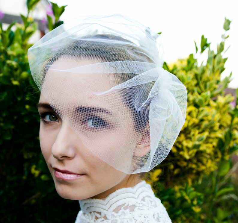 Vintage Style Petite Veil Mini Blusher Illusion Tulle Veil Ivory Tulle Birdcage Veil
